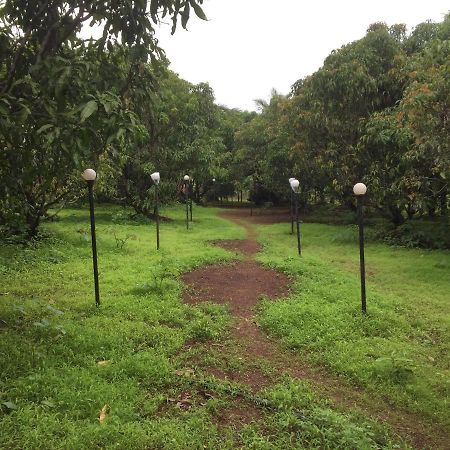 Misty Woods Eco Cottages Harihareshwar Экстерьер фото